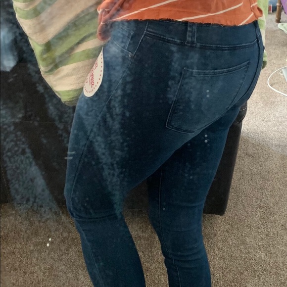 YMI Skinny juniors 5 - Picture 5 of 8